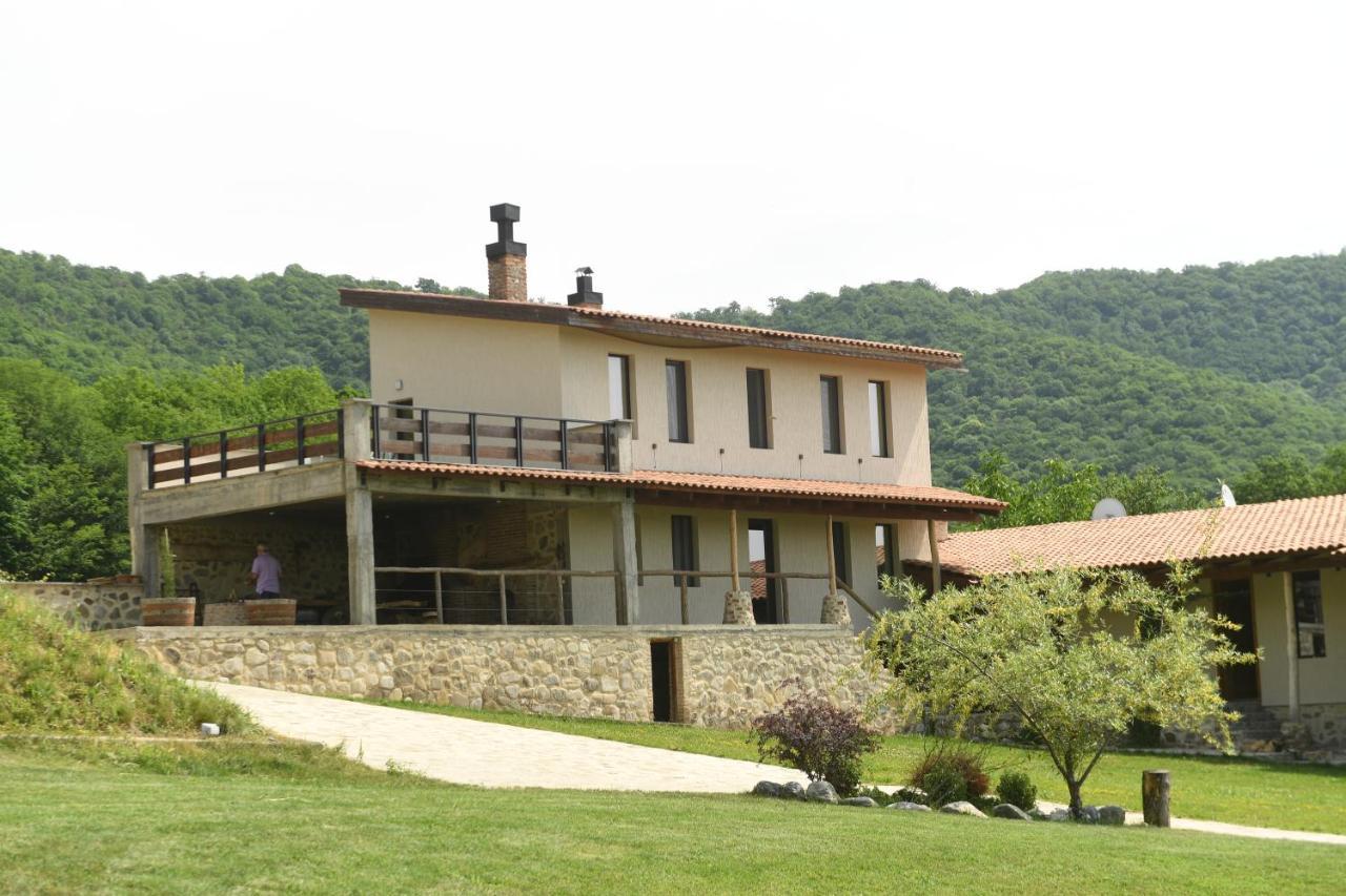Babaneuris Marani Hotel Bagian luar foto
