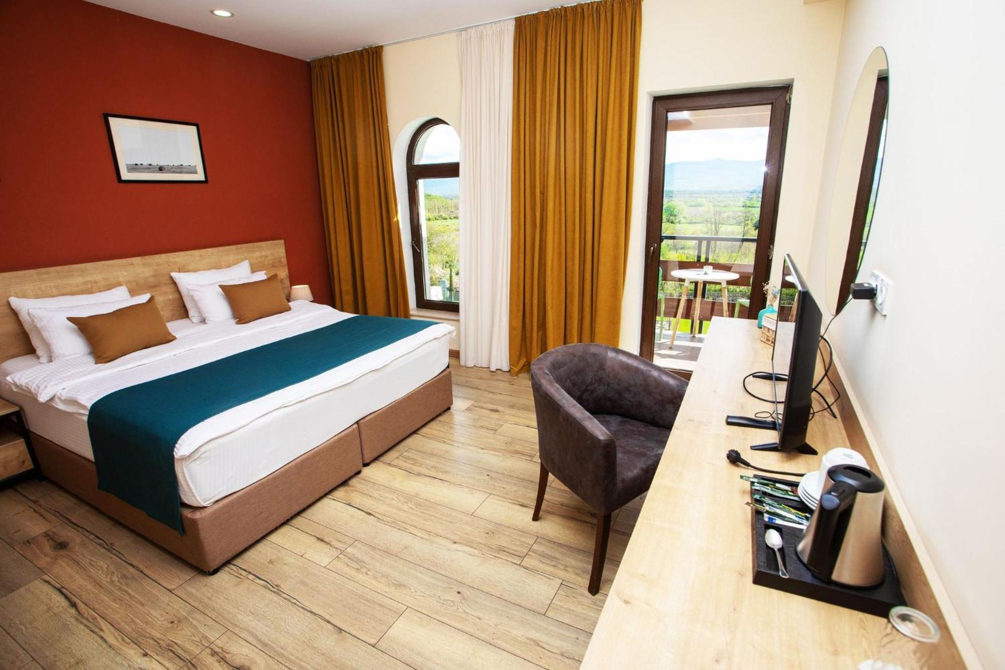 Babaneuris Marani Hotel Bagian luar foto